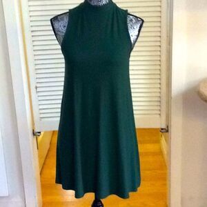 Top Shop US 4 deep green shift dress. Flowy.
